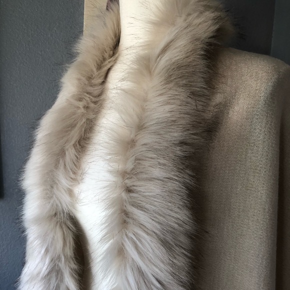 Luxe Cashmere Faux Fur Cardigan Coat - Picture 6 of 7